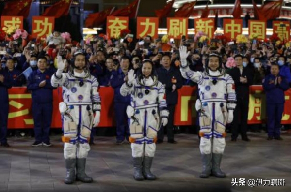 要吃避孕药为什么会有这样的情况出现？不朽情缘app去太空的女航天员必须(图19)