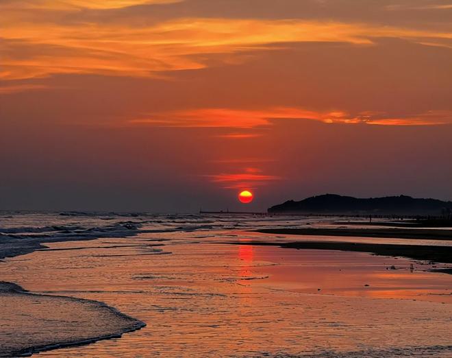 北海亲子游5天4晚价格跟团五日游报价不朽情缘首页北海亲子跟团游多少钱?(图3) 北海亲子游5天4晚价格跟团五日游报价不朽情缘首页北海亲子跟团游多少钱?(图3)